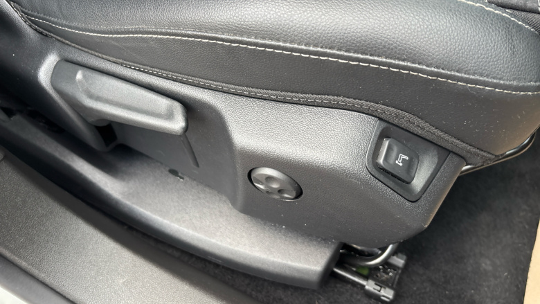 Vauxhall Grandland 1.2 Turbo Ultimate 5dr Auto Petrol Hatchback